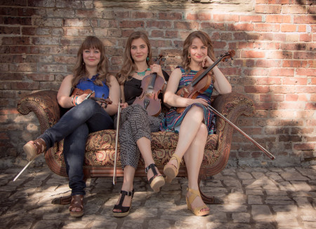Cuyahoga Valley Heritage Concert Series: Quebe Sisters