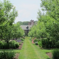 Gallery 3 - Stan Hywet 2016 Season: Family, Sharing Our Stories
