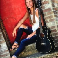 LIVE MUSIC with Emilee Scengie